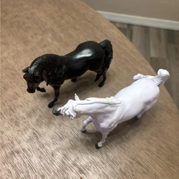 Traditional Breyer Horse #1298 Ranch Horse Lets Go Riding Western set of 2 - Picture 3 of 10